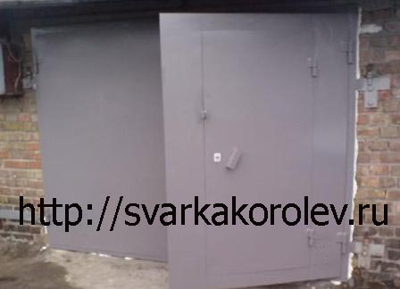 ворота гаражные с калиткой цена, металлические гаражные ворота с калиткой